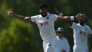 Goexch247 Online Cricket Betting: Crawley Resists as Wickets Fall